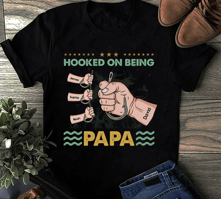 Personalized T-Shirt For Fishing Lovers To Grandpa Hooked On Being Papa Custom Grandkids Name Father's Day Shirt