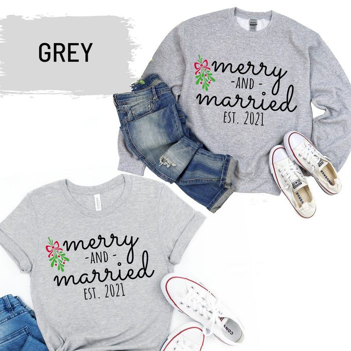 Personalized Merry And Married Est.2021 Sweatshirt For Couple Custom Year Wedding T-Shirt For Newlyweds