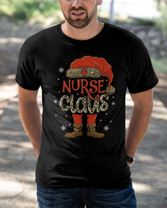 Leopard Nurse Claus Xmas Sweatshirt For Men Women Cute Santa Hat Crewneck Elf For Nurse Appreciation On Winter Holiday