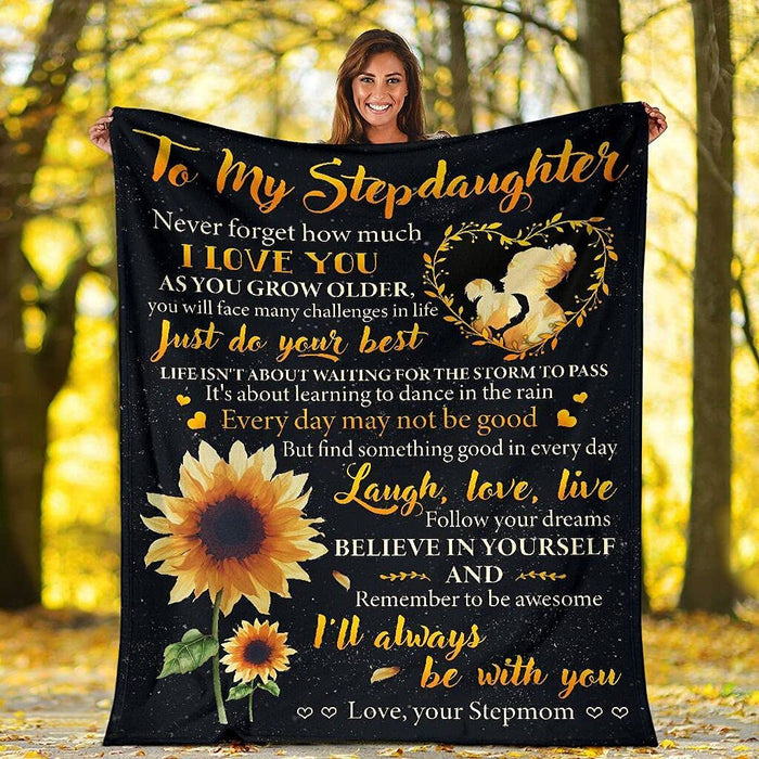 Personalized To My Stepdaughter From Stepmother Never Forget How Much I Love You Woman & Baby Sunflower Printed