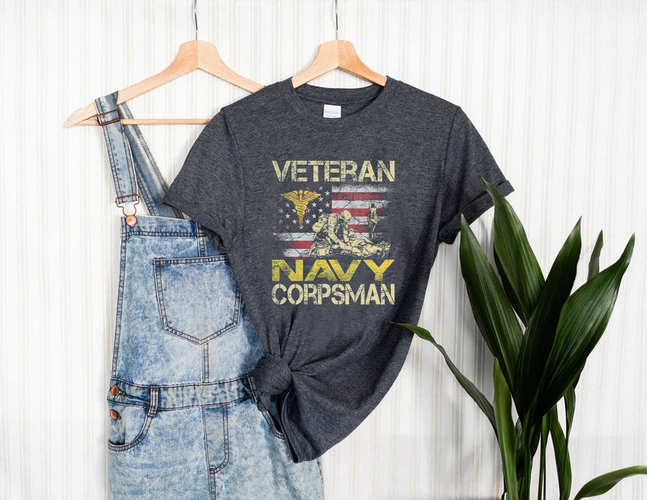 Classic T-Shirt For Men Proud Veteran Navy Corpsman American Soldiers Military Shirt US Flag Printed Retro Vintage Shirt