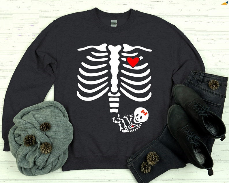 Classic Sweatshirt For Pregnant Women Christmas Skeleton Maternity Sweatshirt Pregnancy Announcement Sweatshirt