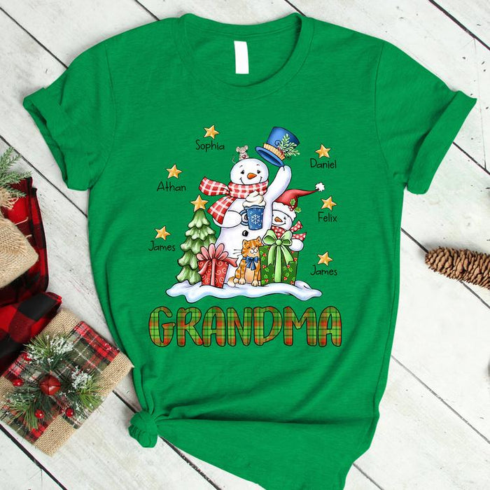 Personalized T-Shirt For Grandma Cute Snowman With Tree Boxes & Cat Printed Custom Grandkids Name Buffalo Plaid Design