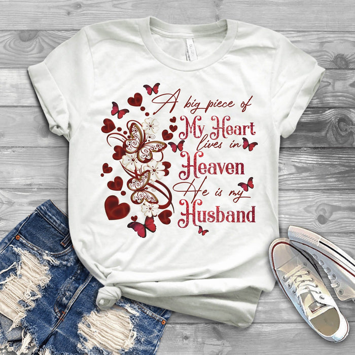 Classic Memorial T-Shirt For Women A Big Of My Heart Lives In Heaven He Is My Husband Butterfly Printed