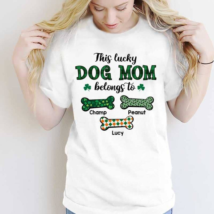 Personalized This Lucky Dog Mom Belongs To Green Plaid Design Cute Bond & Shamrock Printed Custom Dog's Name