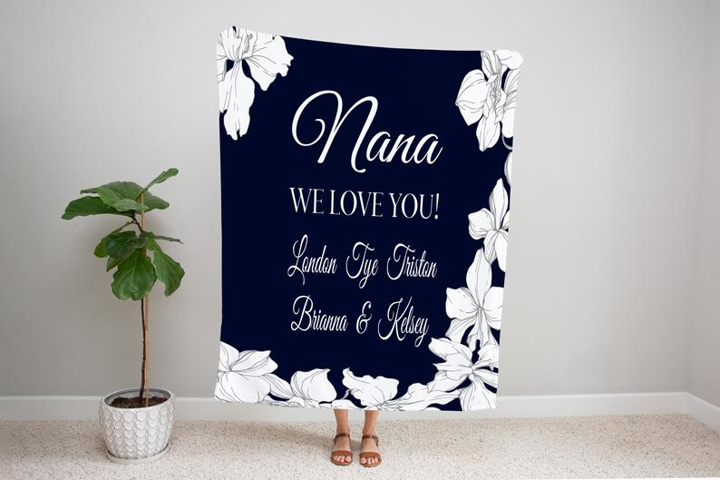 Personalized We Love You Nana Fleece Blanket For Grandma Mom White Flower Pattern Print Custom Nickname & Grandkids Name