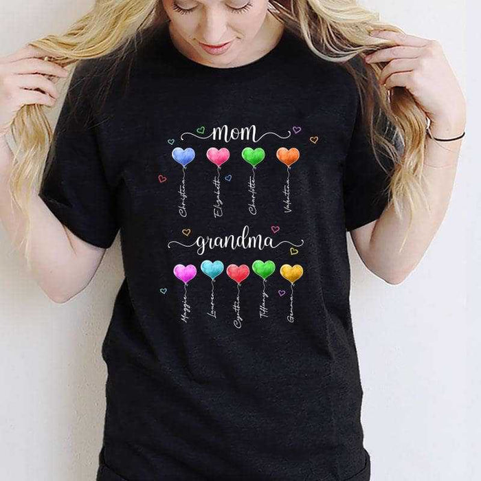 Personalized T-Shirt For Mom Grandma Colorful Heart Balloon Printed Custom Kids & Grandkids Name Mothers Day Shirt