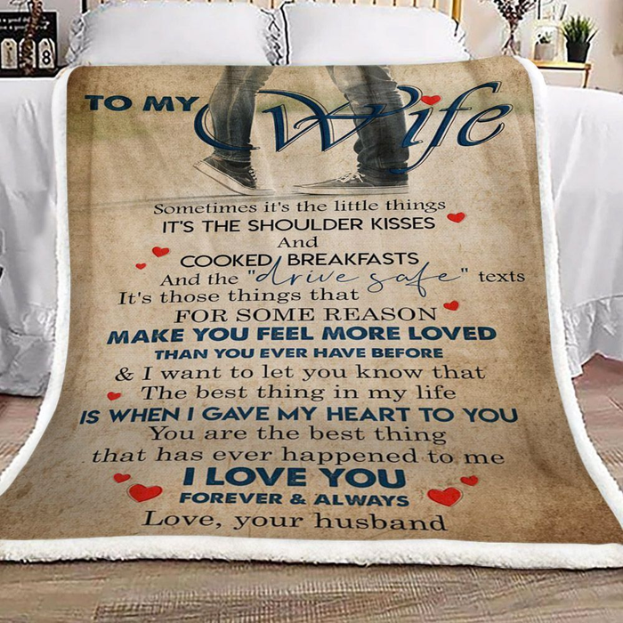 Personalized Blanket To My Wife It'S The Shoulder Kisses Leg Couple Printed Custom Name Romantic Blanket For Valentines