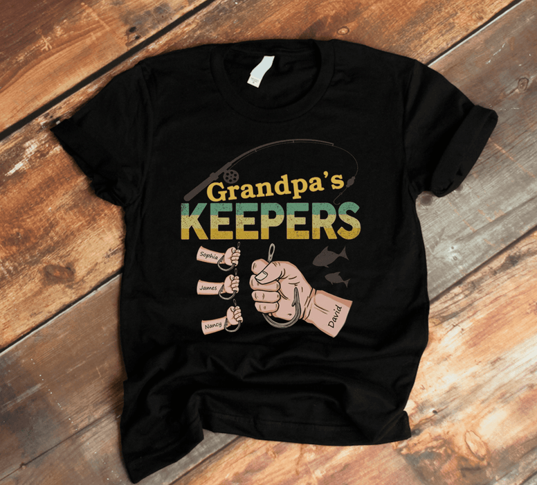 Personalized T-Shirt Grandpa's Keeper Vintage Fist Bump Design Custom Grandkids Name Father's Day Shirt