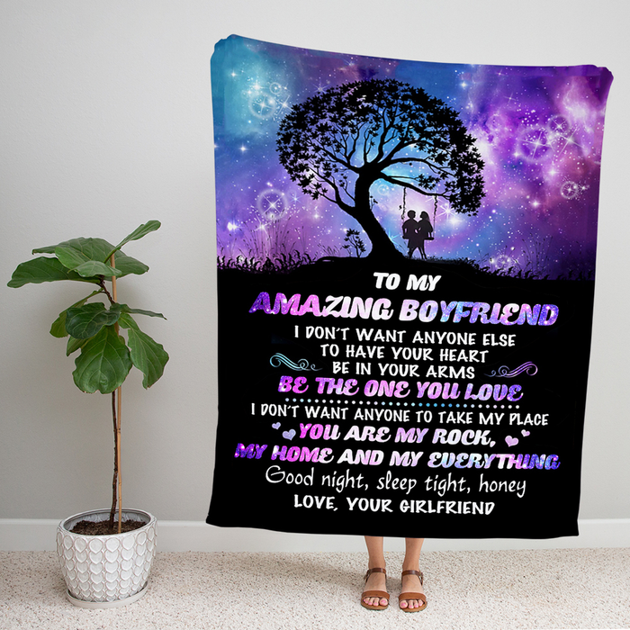 Personalized Love Blanket To My Amazing Boyfriend Romantic Couple Under Tree Print Custom Name Blanket For Valentine