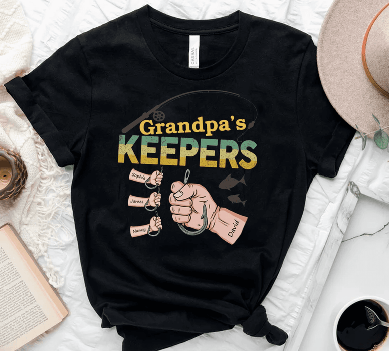 Personalized T-Shirt Grandpa's Keeper Vintage Fist Bump Design Custom Grandkids Name Father's Day Shirt