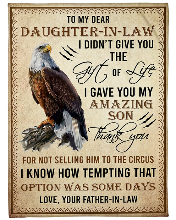 Personalized Eagle Fleece Blanket To My Daughter In Law From New Mom I Gave You Me Amazing Son Custom Name Throw