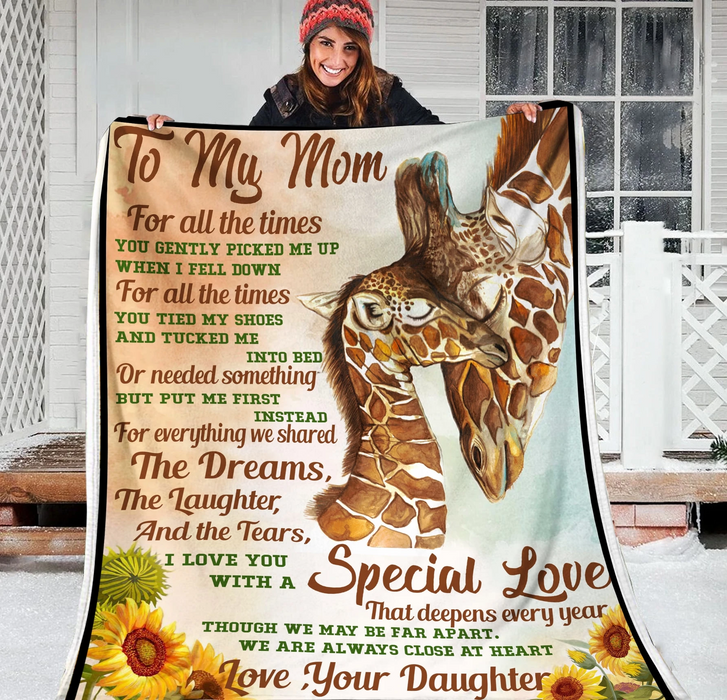 Personalized To My Mom Fleece Blanket From Daughter We Are Always Close At Heart Old Giraffe Cuddle Kid Print Customized