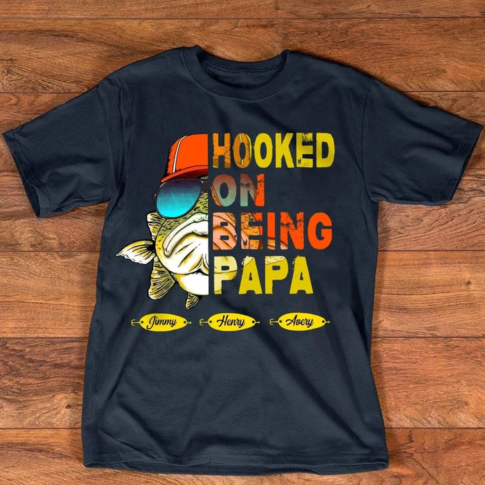 Personalized Shirt For Grandpa Hooked On Being Papa Fishing Father'S Day Shirt