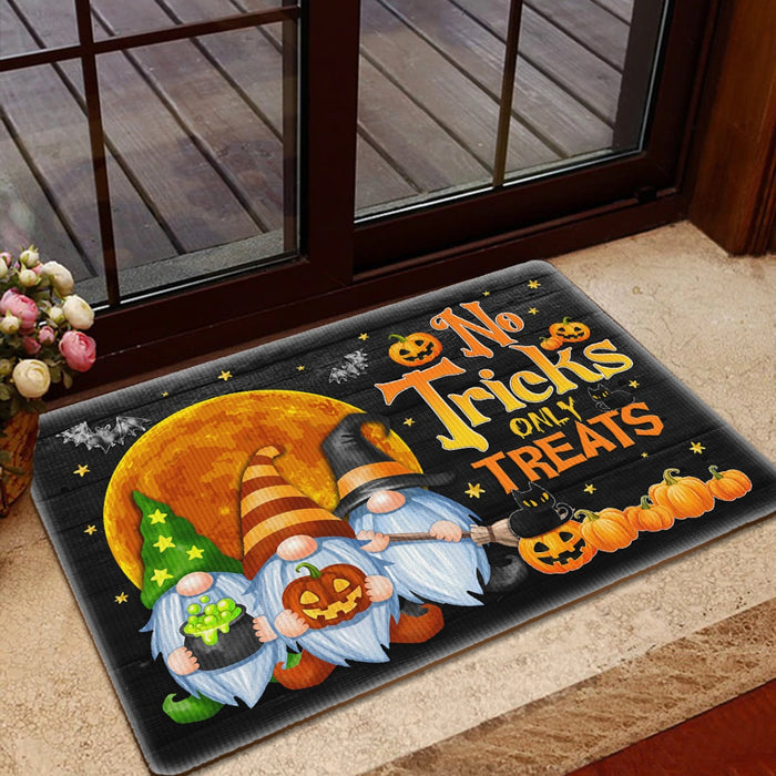 Funny Welcome Doormat No Trick Only Treat Cute Gnome With Pumpkin Lantern & Broom Printed Happy Halloween Doormat