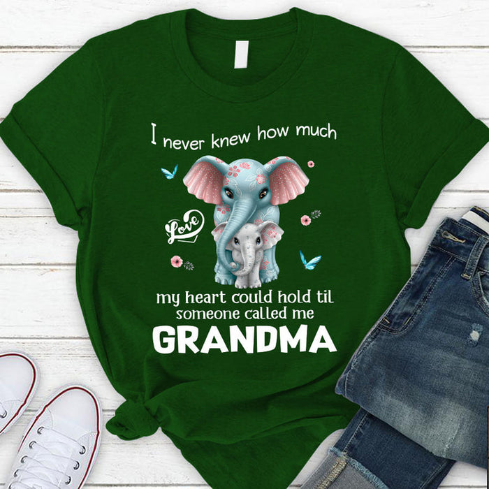 Personalized T-Shirt For Grandma I Never Knew How Much My Heart Could Hold Cute Hugging Elephant Printed