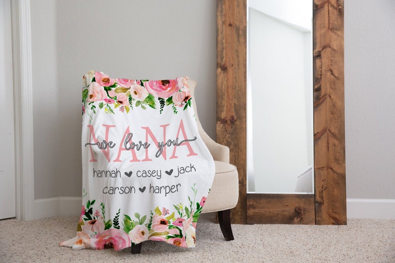 Personalized We Love You Nana Fleece Blanket For Grandma Colorful Flower Pattern Prints Custom Nickname & Grandkids Name