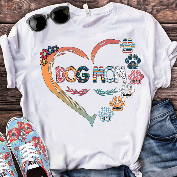 Personalized T-Shirt For Dog Mom Flower & Heart Print Colorful Design Custom Dog's Name Mother's Day Shirt