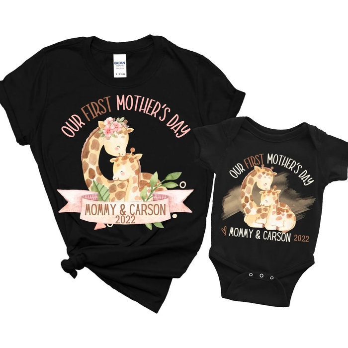 Personalized Matching T-Shirt & Baby Onesie Our First Mother'S Day Mommy And Baby Cute Giraffe Printed Custom Name