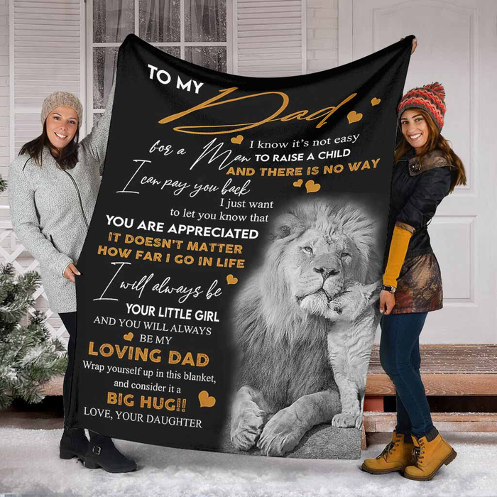 Personalized Black Fleece Blanket To My Dad From Daughter Funny Lions Hug Design Prints Custom Name Sherpa Blanket