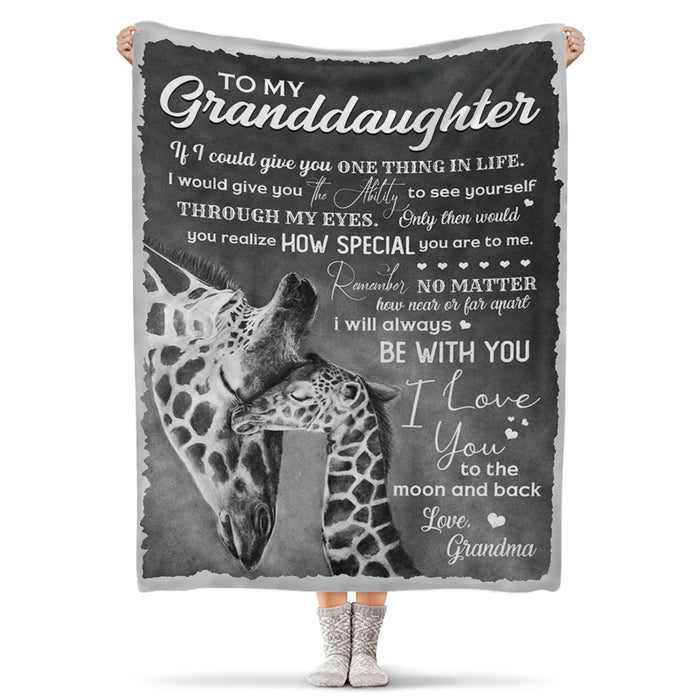 Personalized Fleece Blanket To My Granddaughter Funny Giraffe Hug Design Prints Customized Name Lovely Blankets